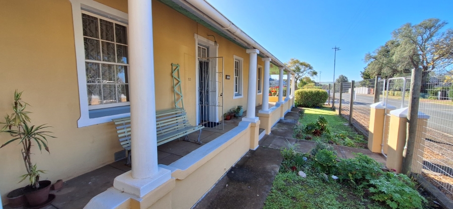 4 Bedroom Property for Sale in Riversdale Western Cape